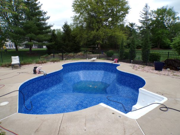 Swimming pool Liner Replacement Hazelwood MO